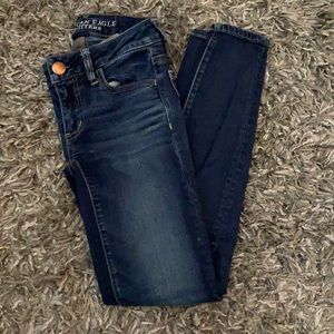 American Eagle Low Rise Jeans 00 short